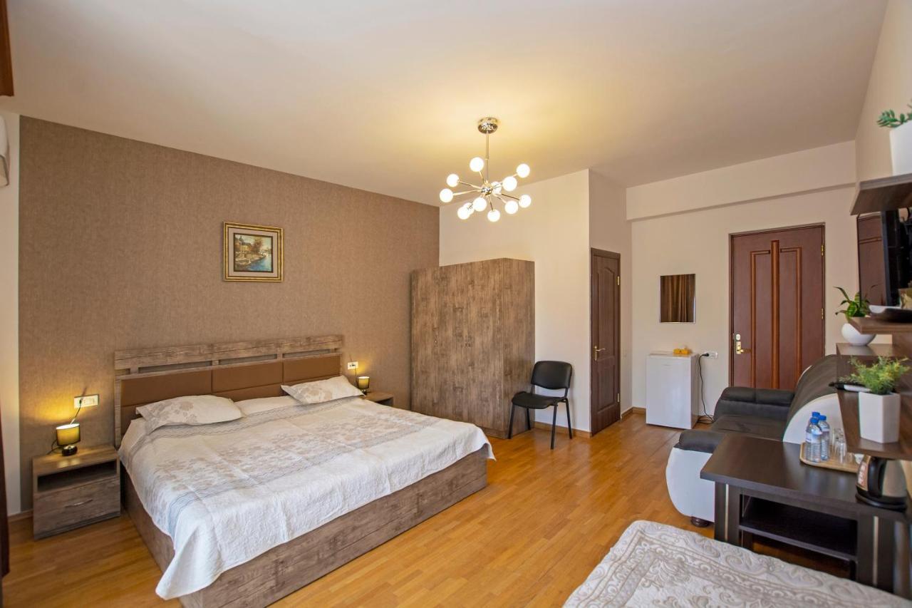 Cartez Boutique Hotel Yerevan Luaran gambar