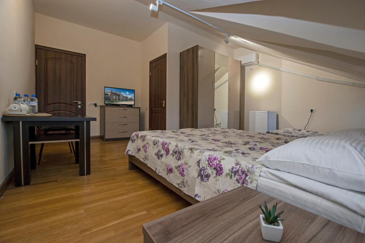 Cartez Boutique Hotel Yerevan Bilik gambar