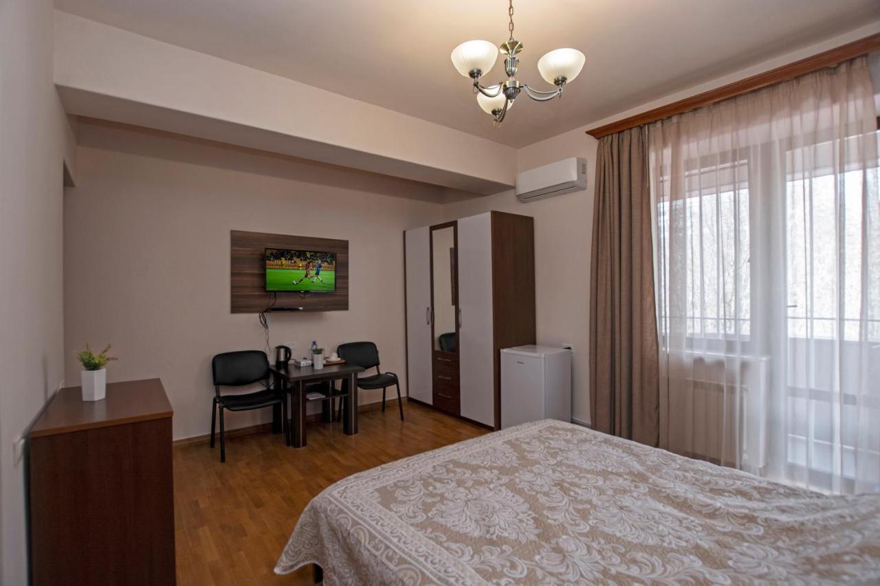 Cartez Boutique Hotel Yerevan Luaran gambar